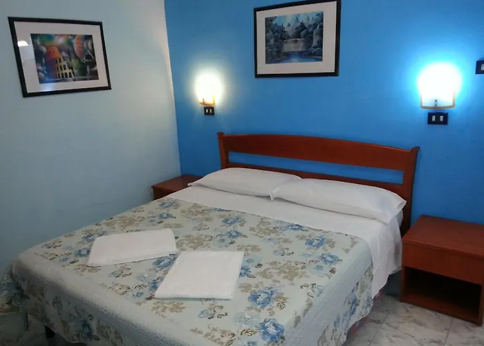 Roxena House *