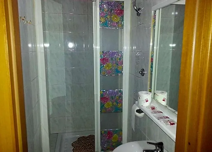 Roxena House Otel