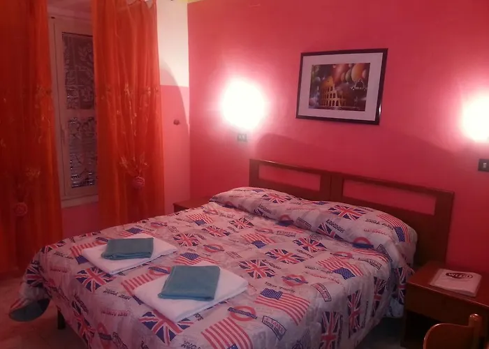 Roxena House