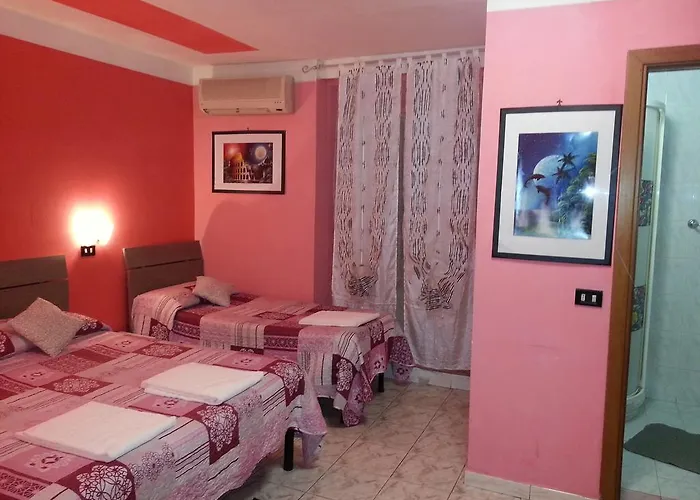 Otel Roxena House *