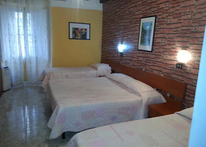 Otel Roxena House